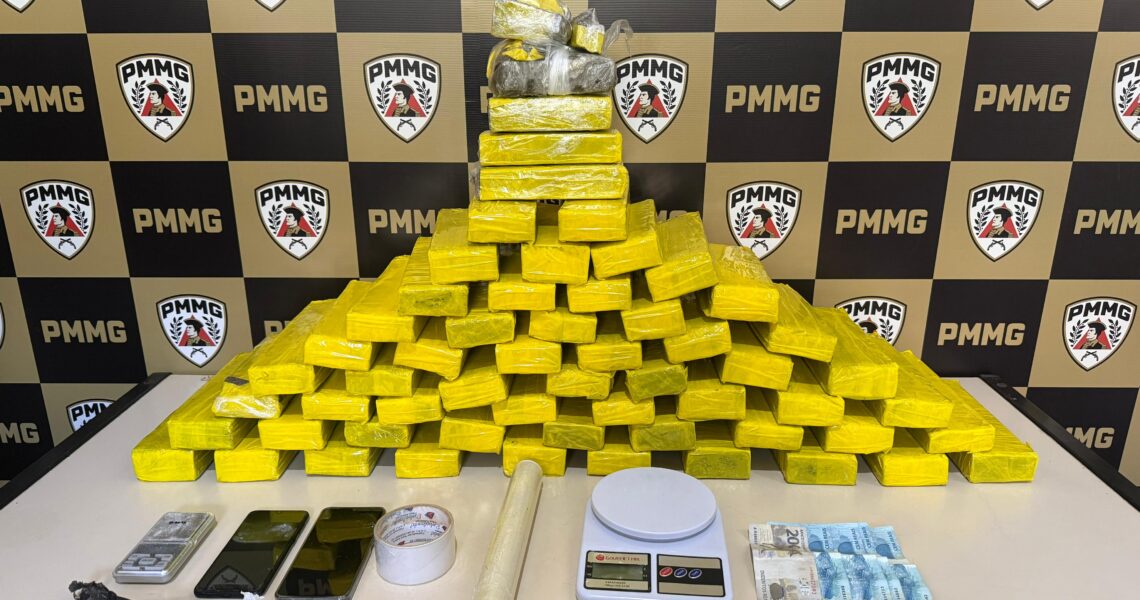 PMMG REALIZA GRANDE APREENSÃO DE DROGAS EM CARANGOLA: TRÊS PESSOAS FORAM PRESAS.