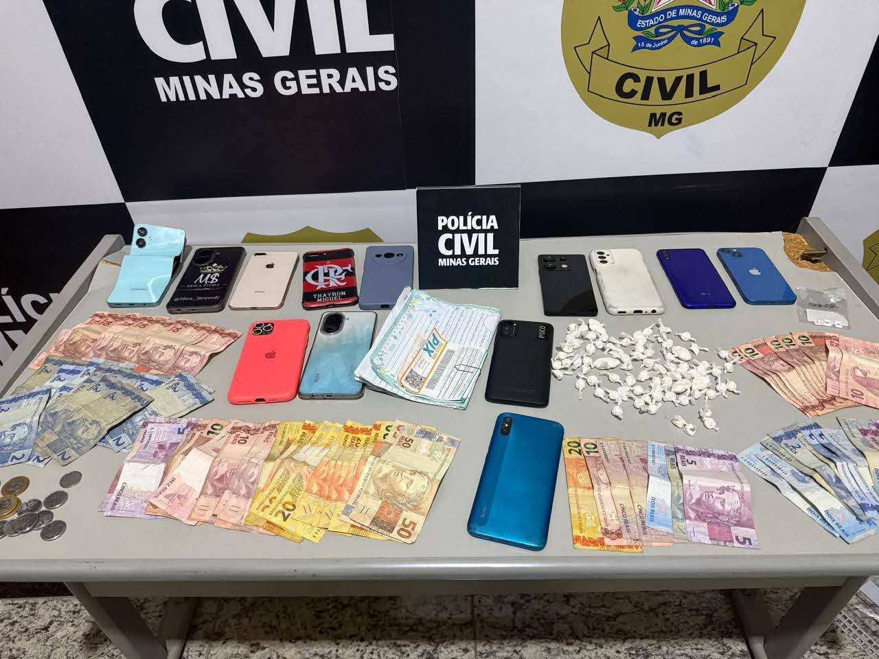 POLÍCIA CIVIL DEFLAGRA OPERAÇÃO XEQUE- MATE E PRENDE LIDERANÇA DO TRÁFICO E DESARTICULA PONTO DE VENDAS EM MIRADOURO