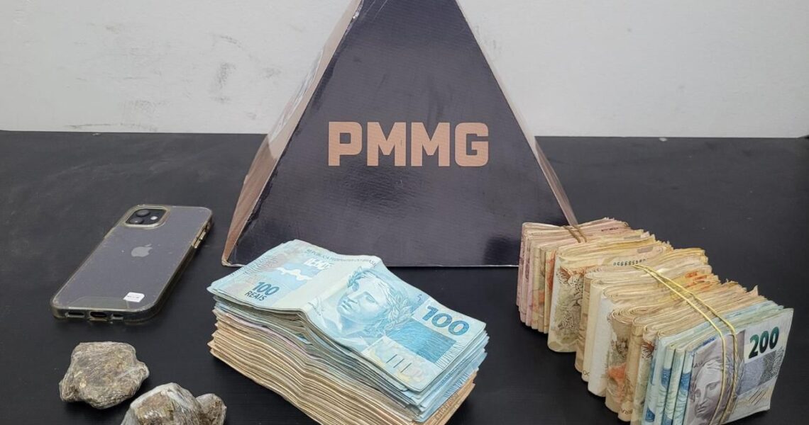 PM APREENDE GRANDE QUANTIDADE DE DROGAS NO BAIRRO SAFIRA EM MURIAÉ