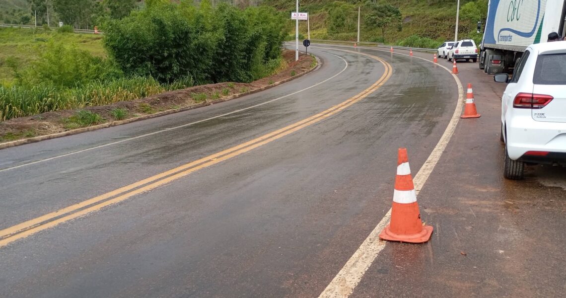 CARRETA TOMBA NA SERRA DA DIVISA DE FERVEDOURO/ DIVINO