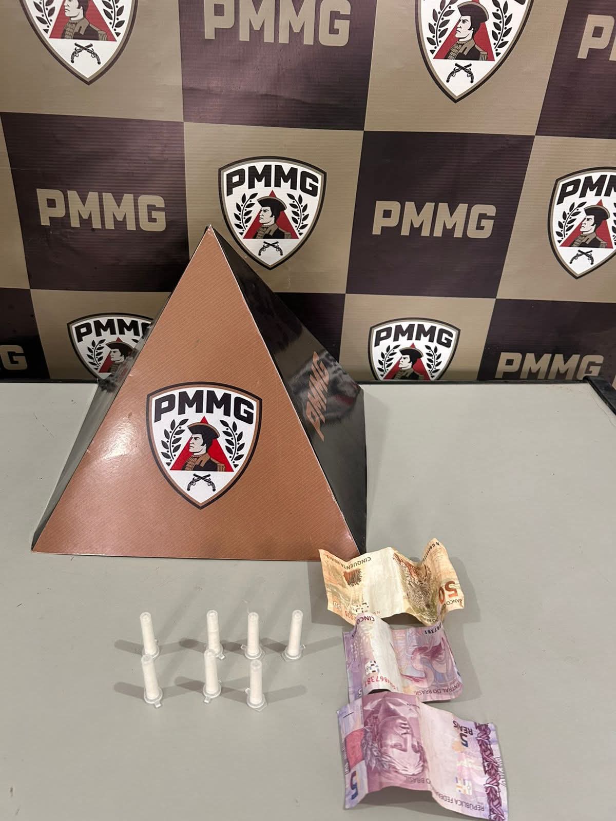 PM PRENDE SUSPEITO DE TRÁFICO DE DROGAS EM BARÃO DO MONTE ALTO