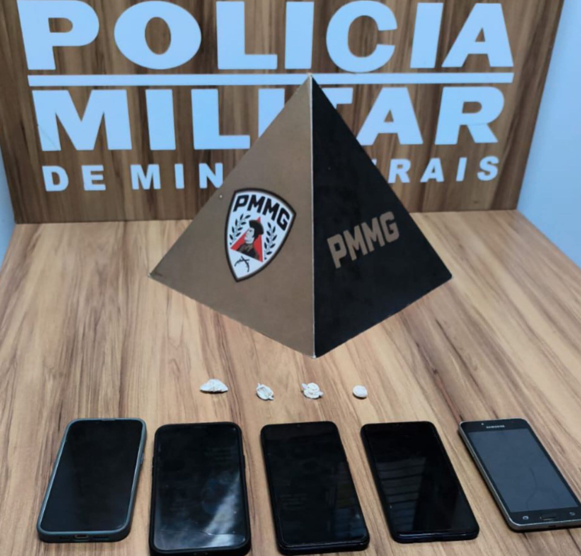POLÍCIA MILITAR AGE RÁPIDO E PRENDE CRIMINOSO SUSPEITO DE COMETER VÁRIOS FURTOS EM MURIAÉ