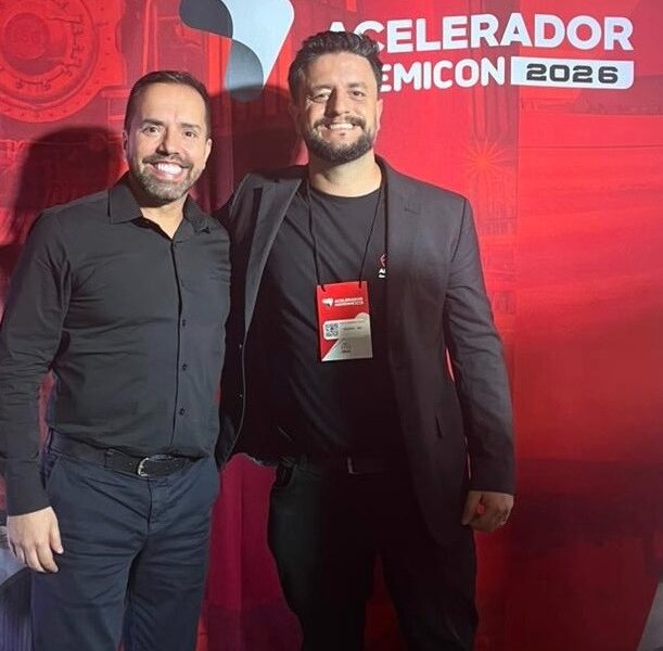 EMPRESÁRIO PAULO HENRIQUE É DESTAQUE ENTRE OS 10 MELHORES CONSULTORES DE MG E ES EM EVENTO DA ADEMICON