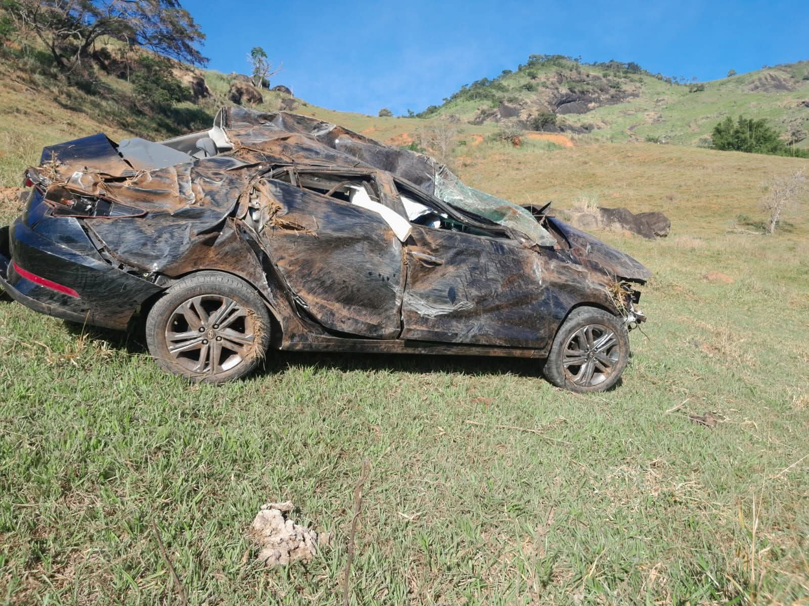 GRAVE ACIDENTE PRÓXIMO A CARANGOLA/MG RESULTA EM DUAS VÍTIMAS FATAIS NA RODOVIA BR 482