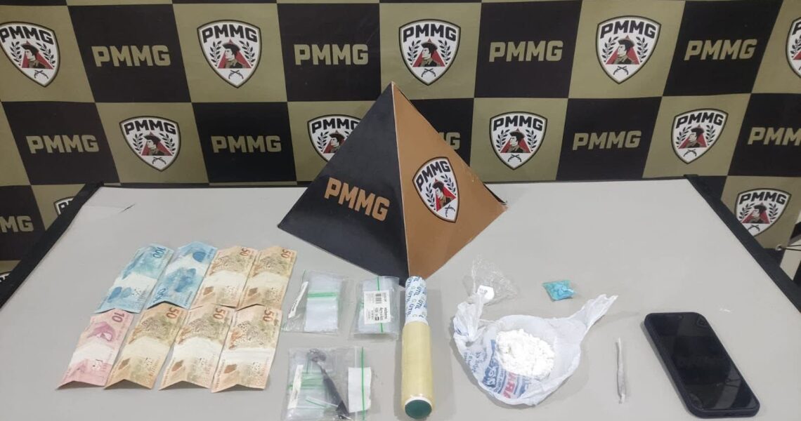 PMMG DESARTICULA ESQUEMA DE TRÁFICO DE DROGAS NA MODALIDADE DELIVERY EM MURIAÉ