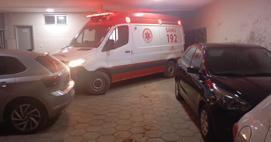 MULHER MORRE AO CAIR DE CAMINHONETE DURANTE TRAJETO NA COLHEITA DE CAFÉ EM ALTO JEQUITIBÁ