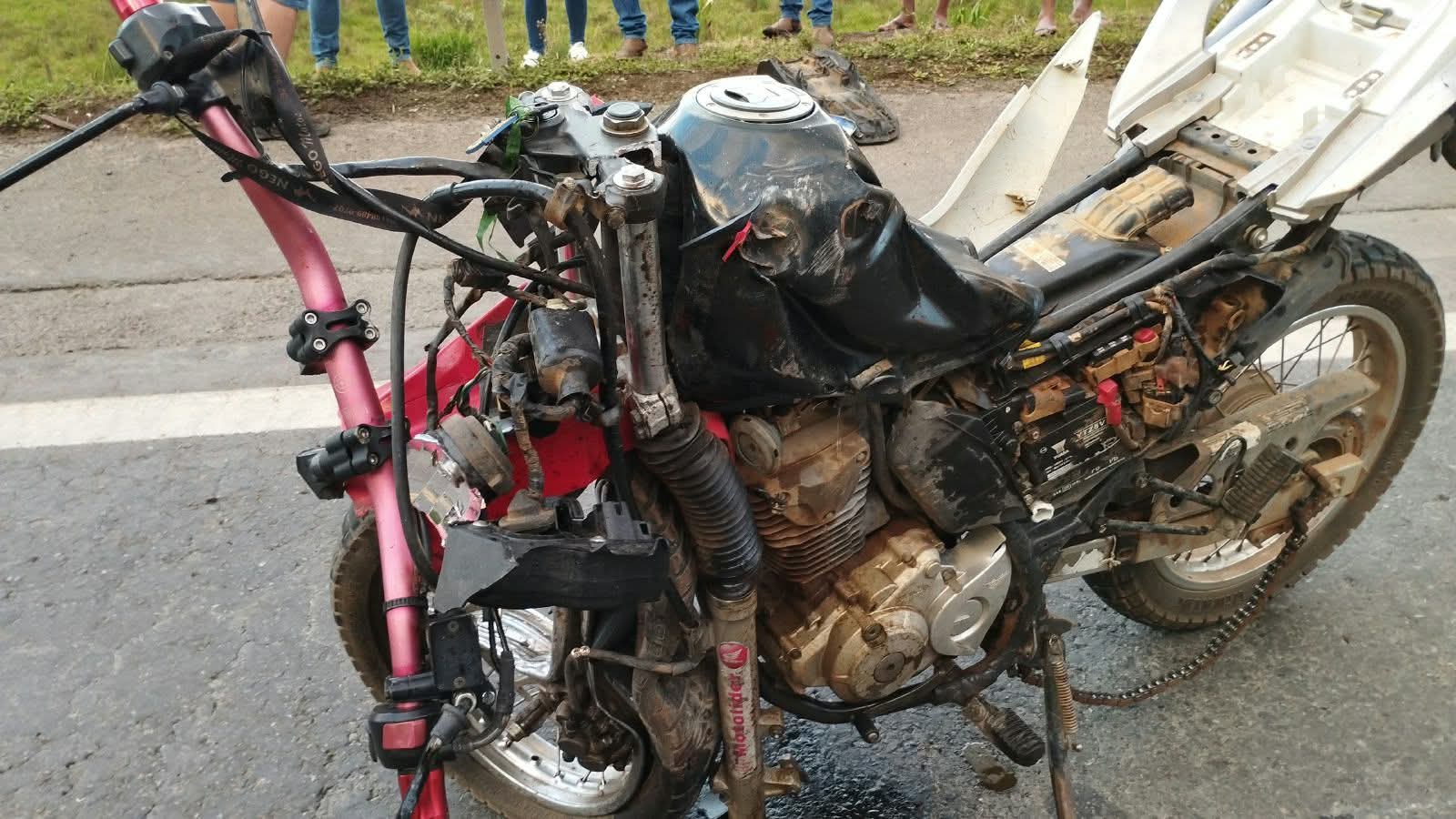 MORADOR DE ORIZÂNIA MORRE EM ACIDENTE NO DIA DE SEU ANIVERSÁRIO – 33 ANOS