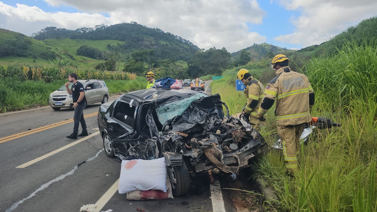 DUAS PESSOAS MORRERAM EM GRAVE ACIDENTE NA RODOVIA DE SANTA MARGARIDA