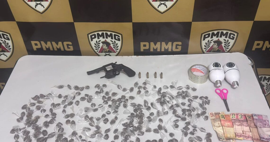 POLÍCIA MILITAR APREENDE MAIS DE 270 PORÇÕES DE MACONHA E ARMA DE FOGO DURANTE OPERAÇÃO EM ORIZÂNIA/M
